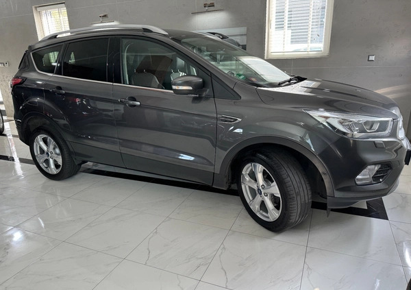 Ford Kuga cena 64500 przebieg: 149900, rok produkcji 2018 z Krzyż Wielkopolski małe 326